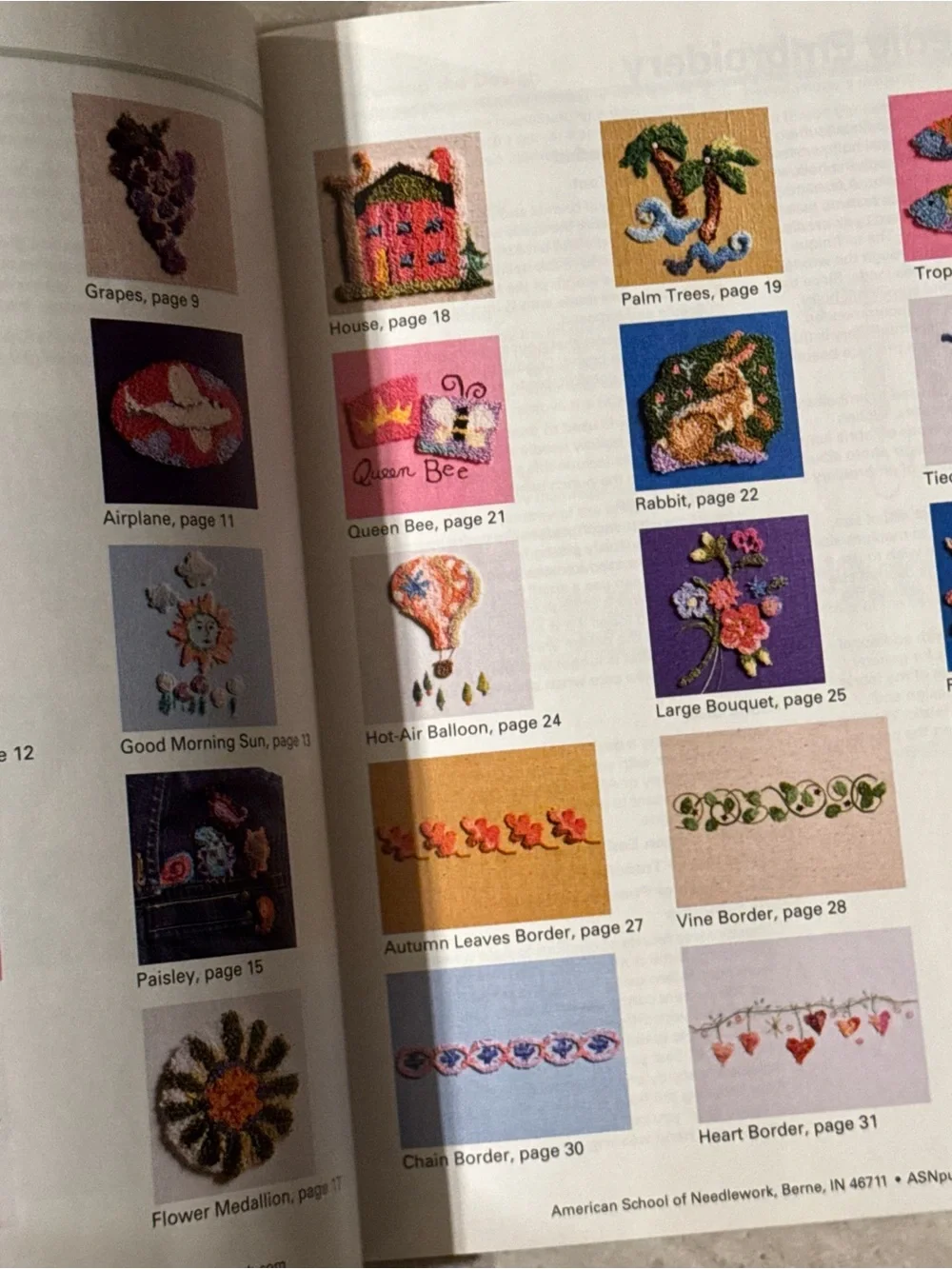 2006 Punch Needle Designs w Styke‎ Y2K Fashion Paperback Book